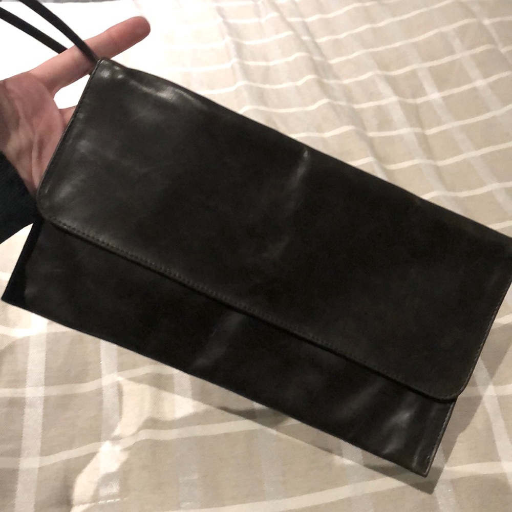 M0851 envelope clutch